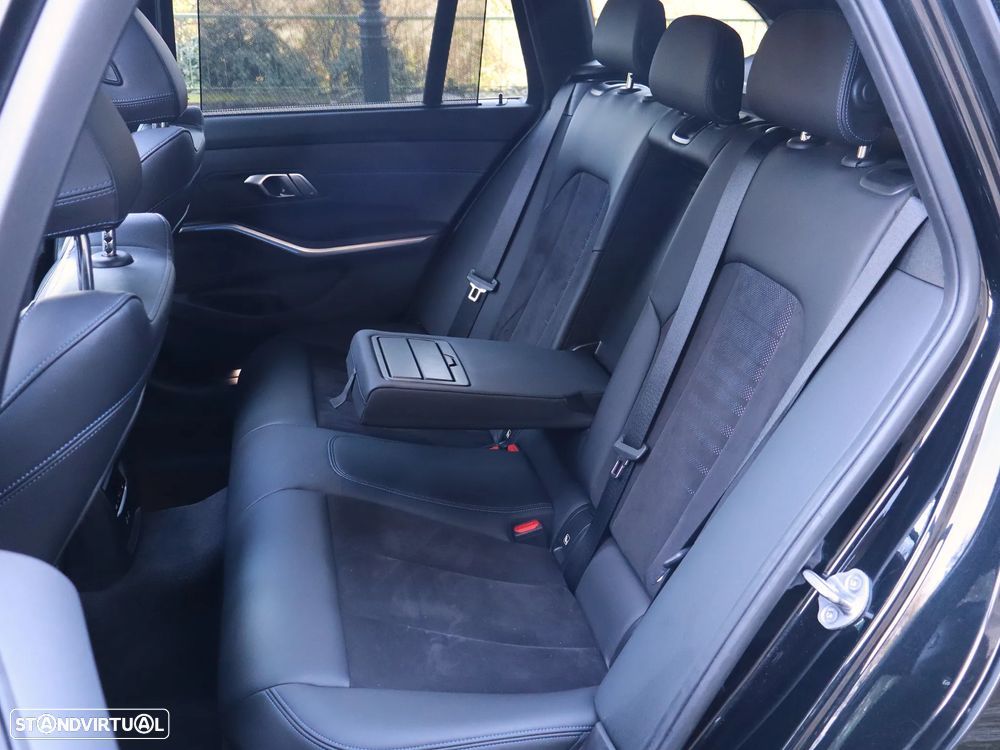 BMW 330 e Pack M Auto - 49