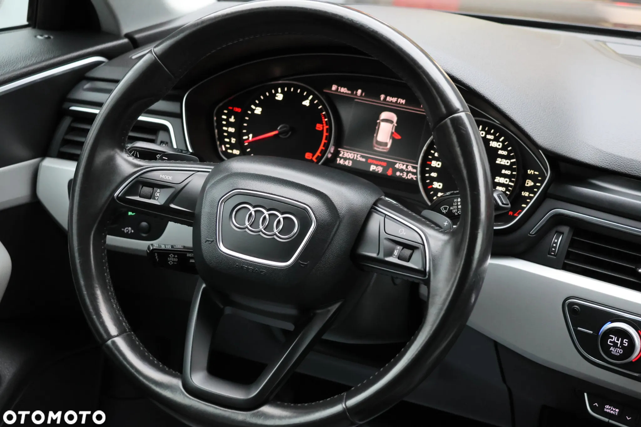 Audi A4 Avant 2.0 TDI ultra S tronic - 30