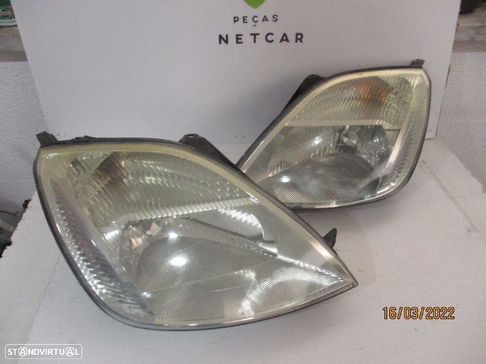 Farol Optica Ford Fiesta 2002 a 2005 Esquerdo Direito - 1