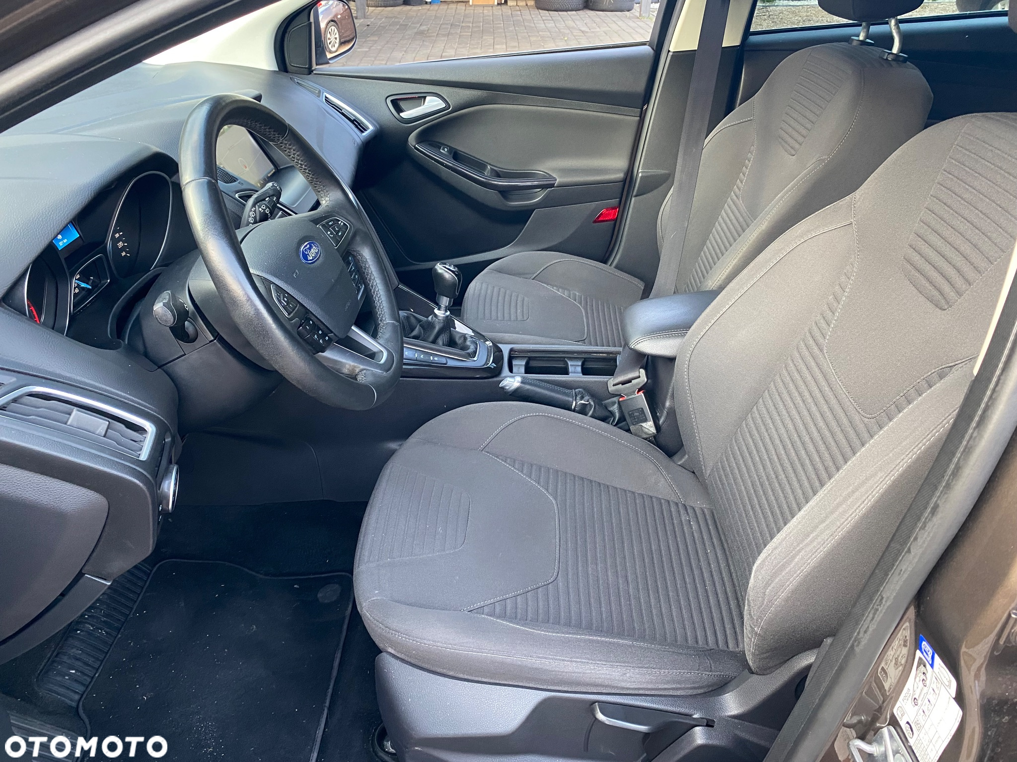 Ford Focus 1.0 EcoBoost Start-Stopp-System COOL&CONNECT DESIGN - 15