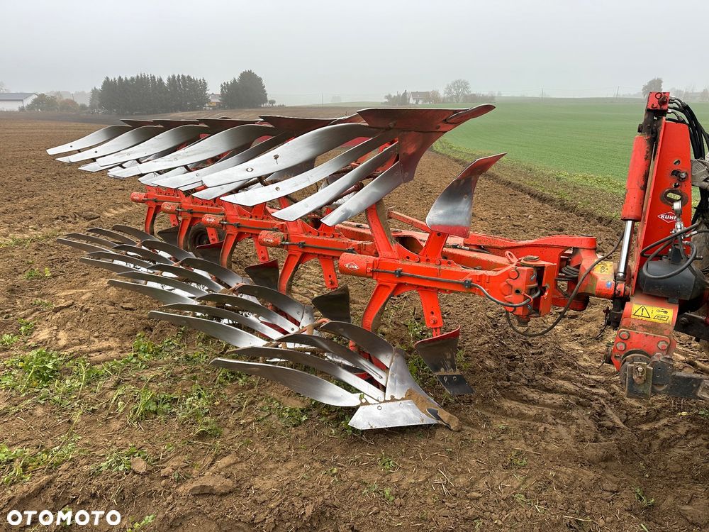 Kuhn Pług 5 skibowy obrotowy Kuhn Vari master 152 vario - 11