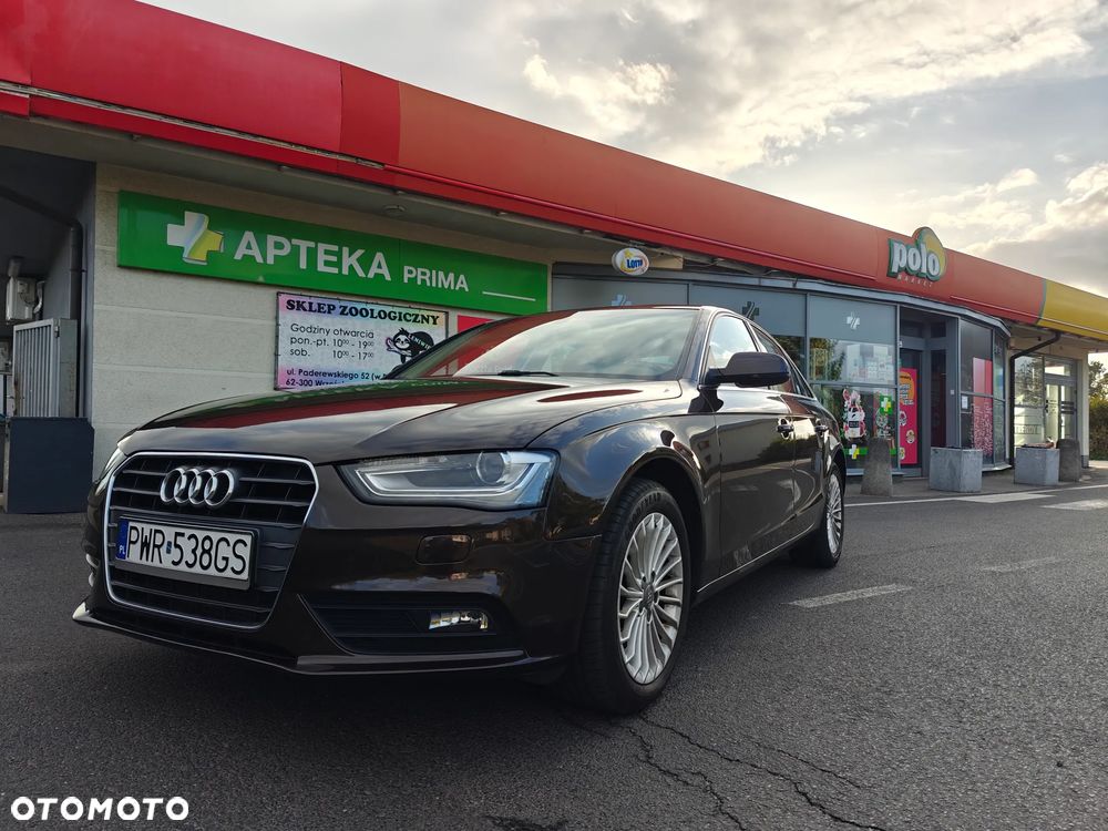 Audi A4 - 1
