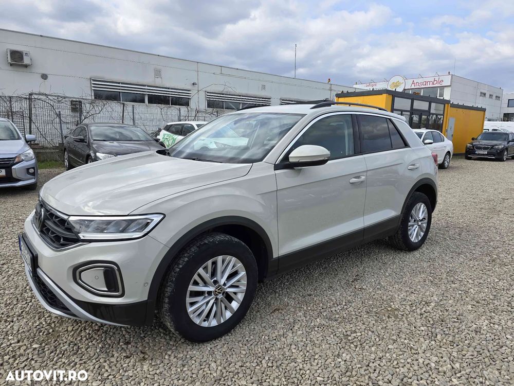 Volkswagen T-Roc - 6