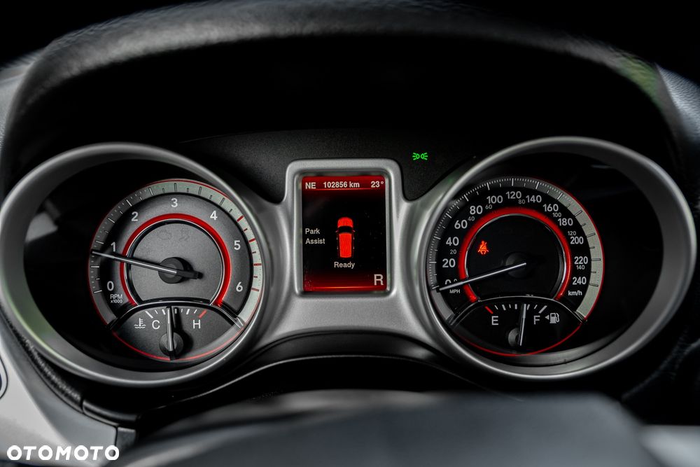 Fiat Freemont 2.0 Multijet Lounge AWD - 39