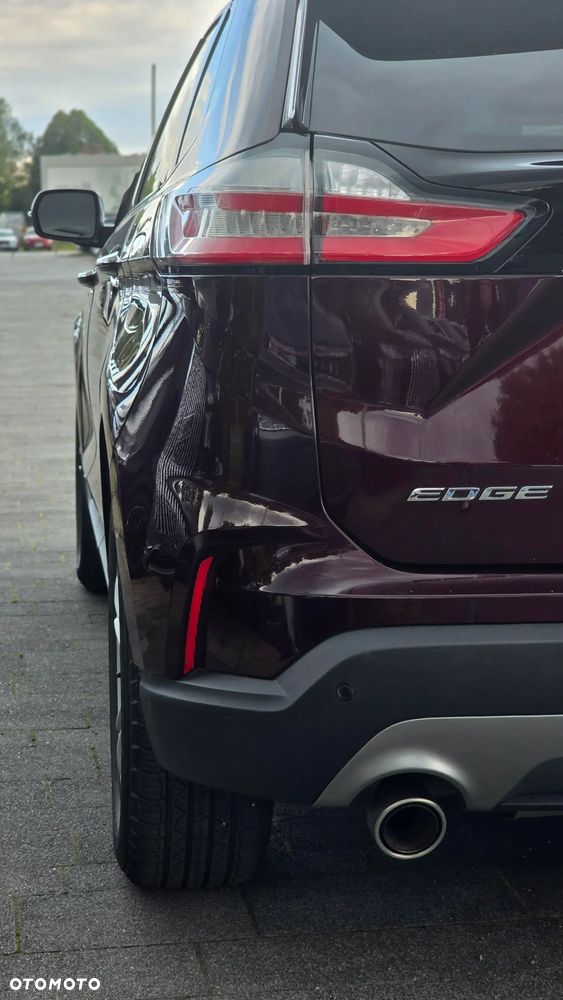 Ford Edge - 19