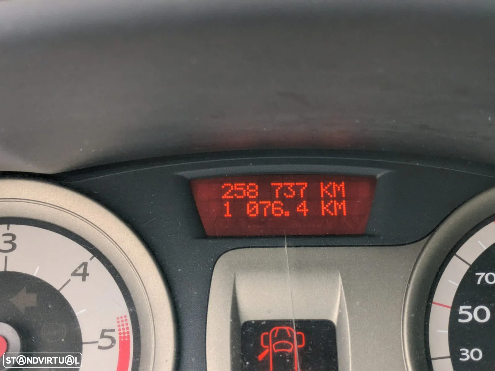 Renault Clio 1.5 dCi Dynamique - 7