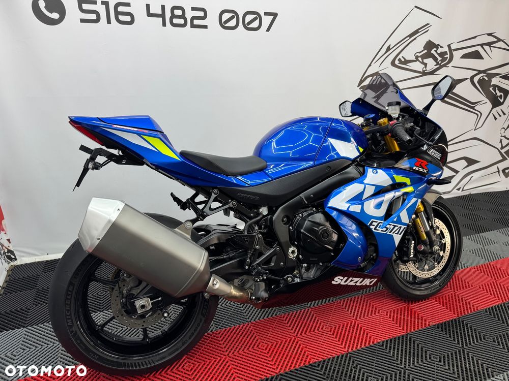 Suzuki GSX-R - 4