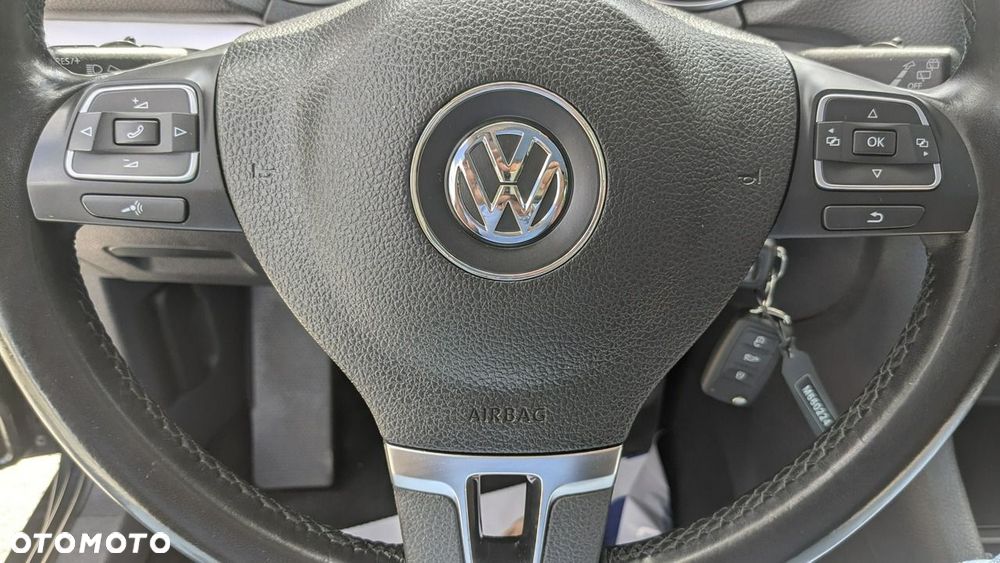 Volkswagen Golf - 29