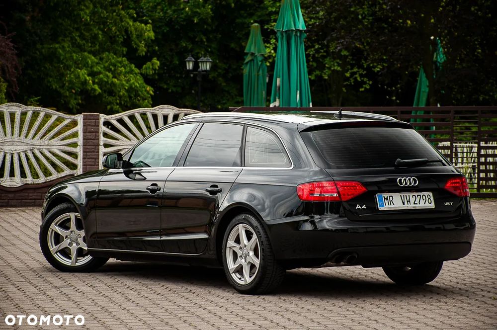 Audi A4 Avant 1.8 TFSI Attraction - 16