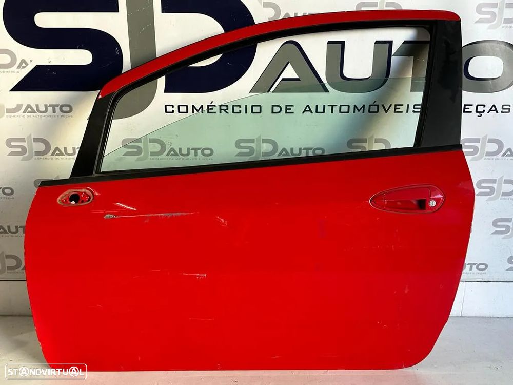 Porta Frente Direita / Esquerda - Fiat Grand Punto (3 portas) - 6