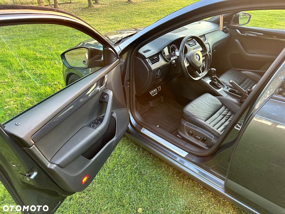 Skoda Octavia 2.0 TSI RS DSG - 7