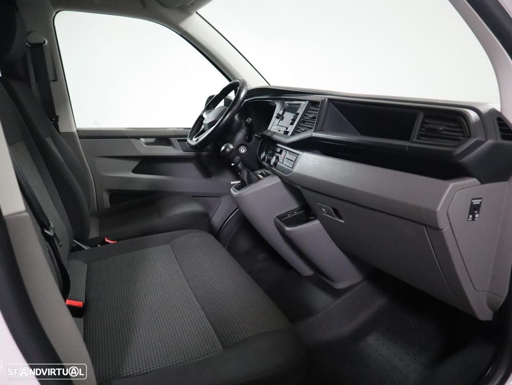 VW Transporter T 6.1 Furgão 2.0 TDI 110cv Extra AC - 6