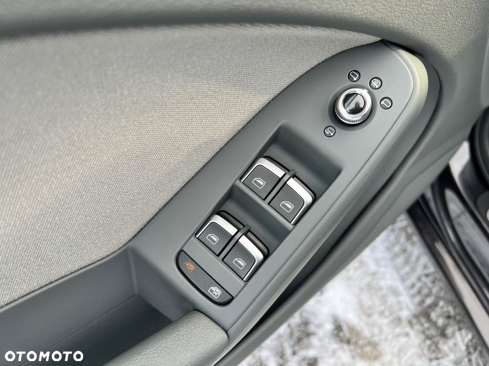 Audi A4 Avant 2.0 TDI DPF multitronic Ambition - 16