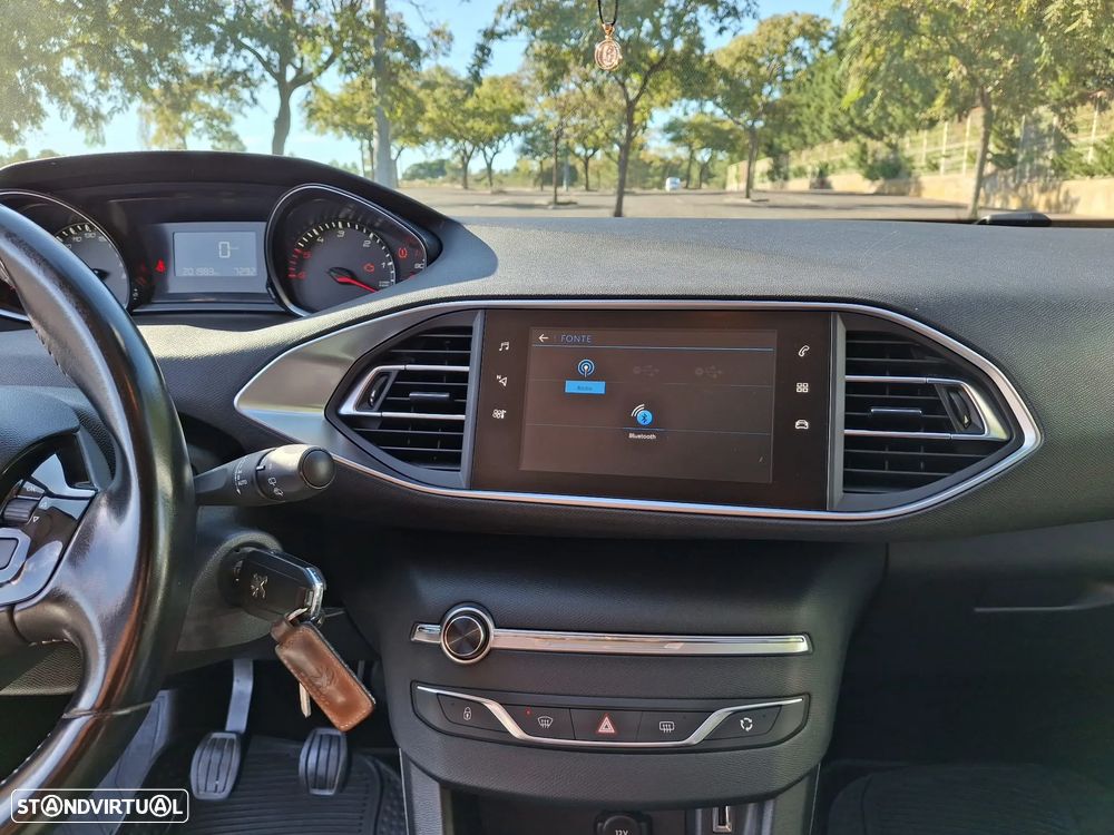 Peugeot 308 SW 1.5 BlueHDi Active - 46