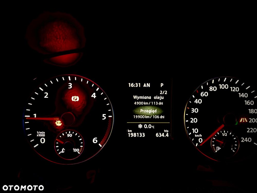 Volkswagen Sharan 2.0 TDI BMT Comfortline DSG - 20