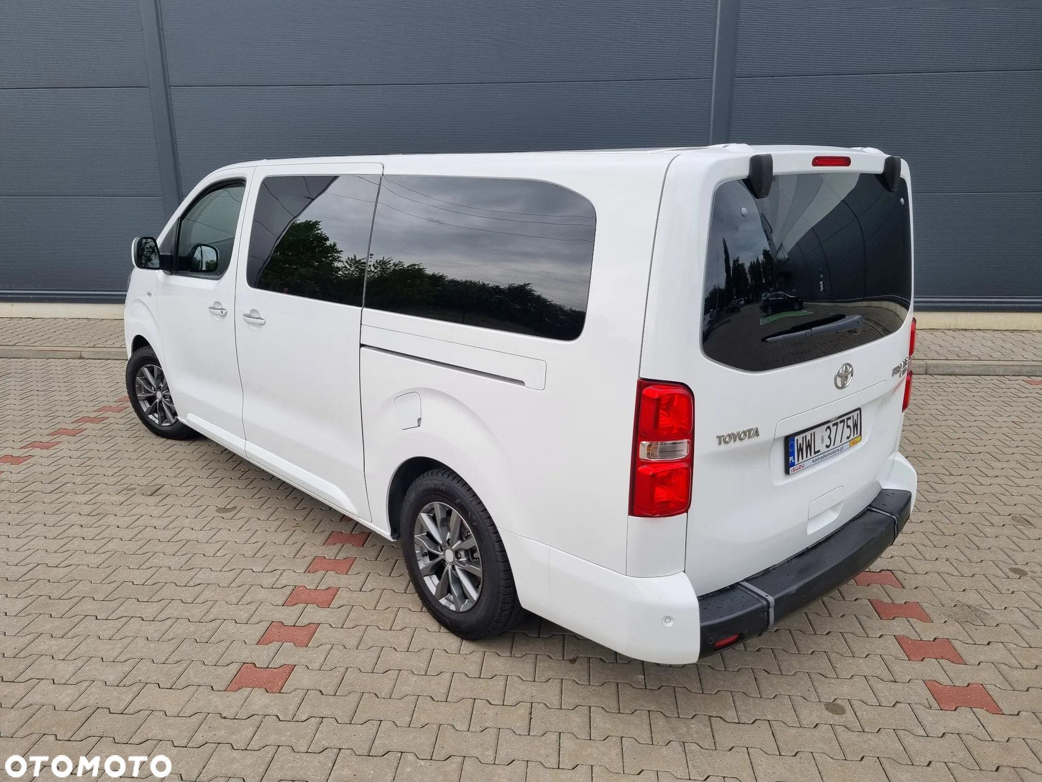 Toyota ProAce 2,0-l-D-4D L2 (7-Si.) Autm Verso Executive - 9