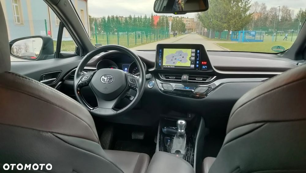 Toyota C-HR Style Selection - 9