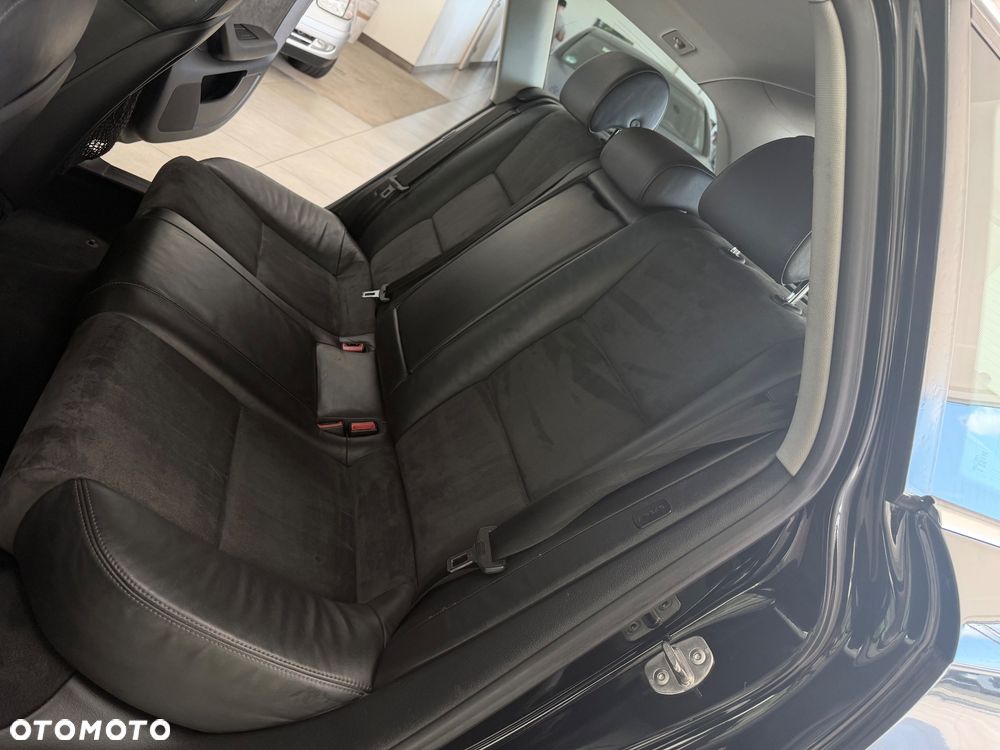 Audi A6 Avant - 25
