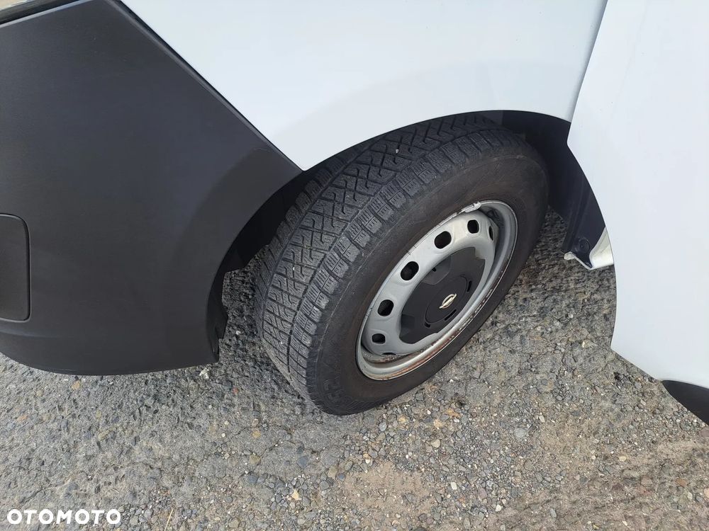 Opel VIVARO - 10