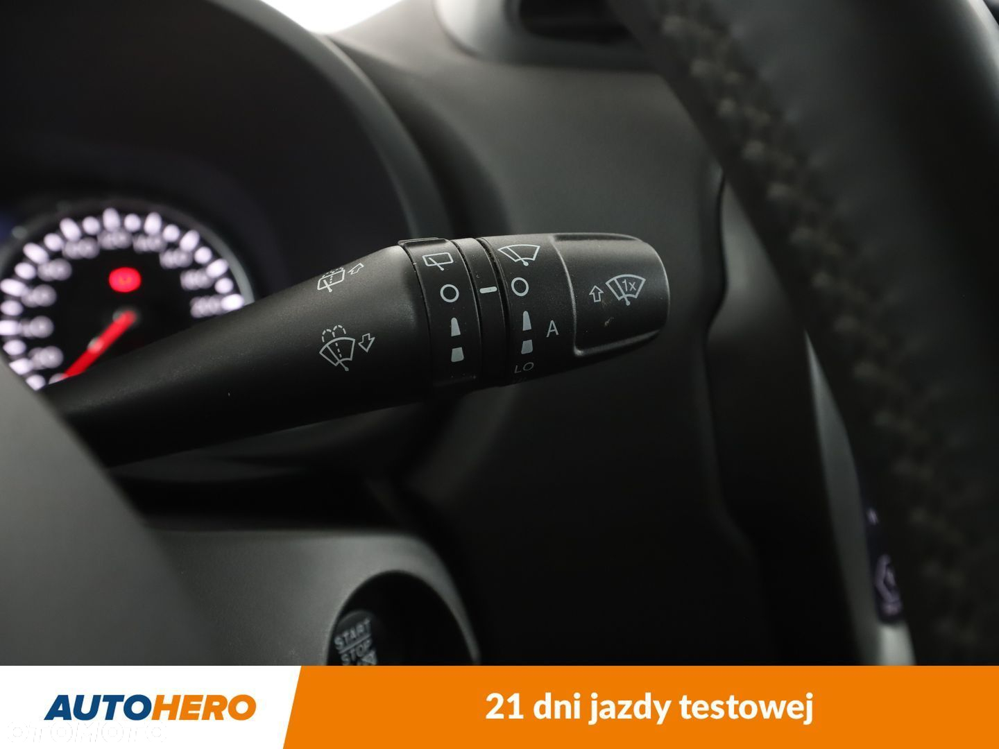 Jeep Renegade - 29