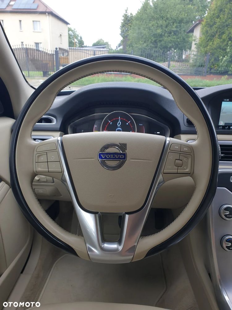 Volvo V70 D4 Geartronic Linje Svart - 7