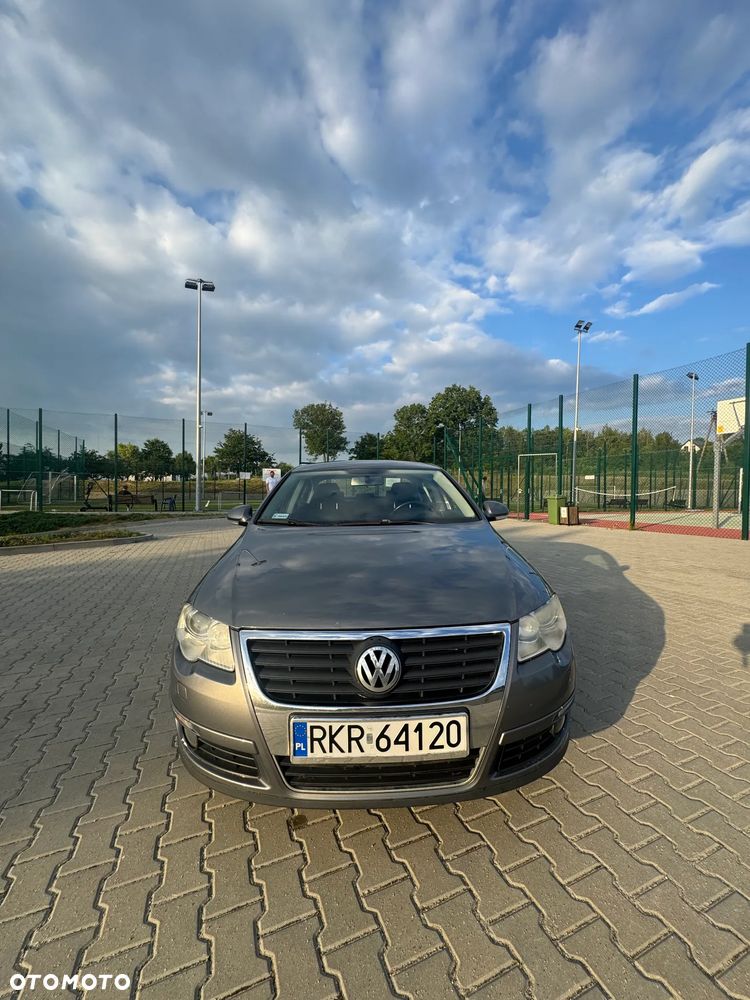 Volkswagen Passat 2.0 TDI Comfortline - 3