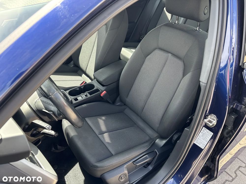 Audi A3 Sportback 30 TDI S tronic - 12