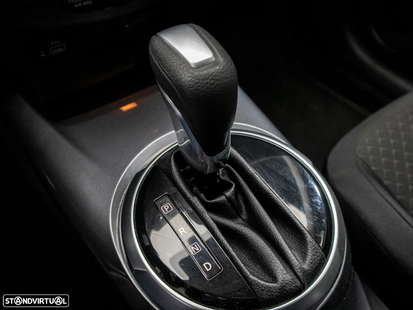 Nissan Juke 1.0 DIG-T Acenta DCT - 17