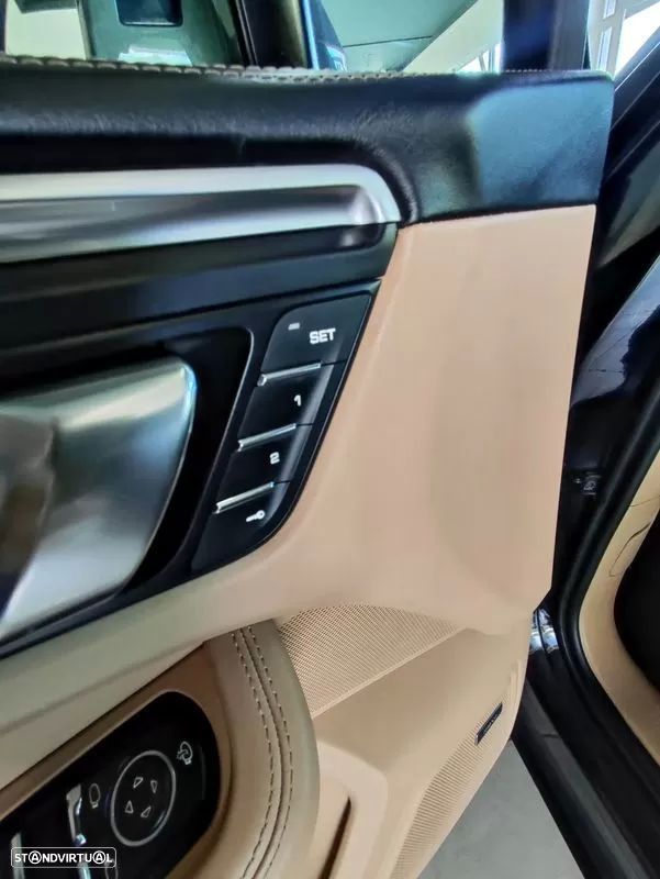 Porsche Macan T - 20