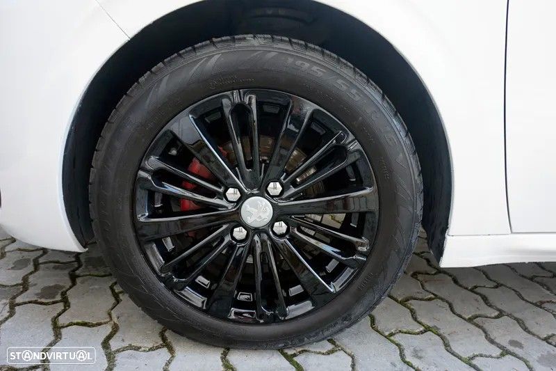 Peugeot 208 1.5 BlueHDi Signature - 22