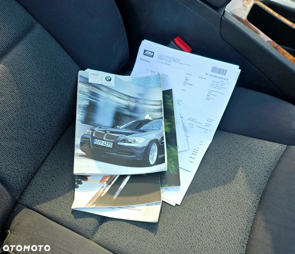 BMW Seria 3 - 34