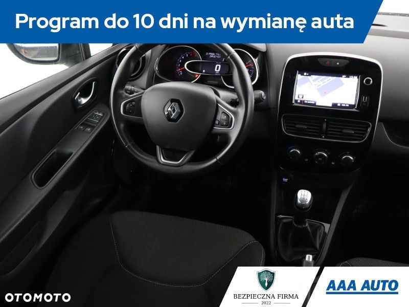 Renault Clio - 9