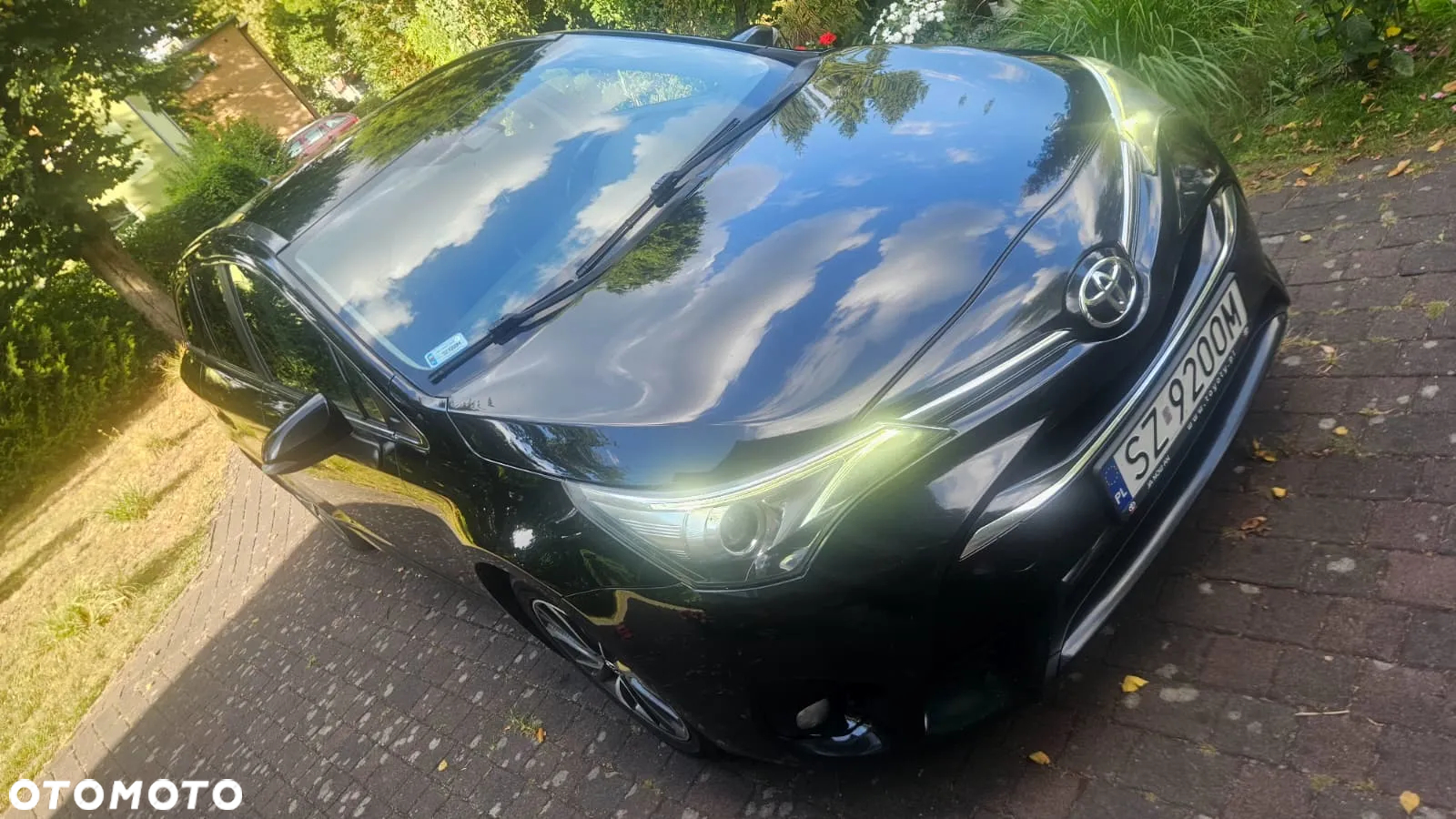 Toyota Avensis 2.0 D-4D Premium - 5