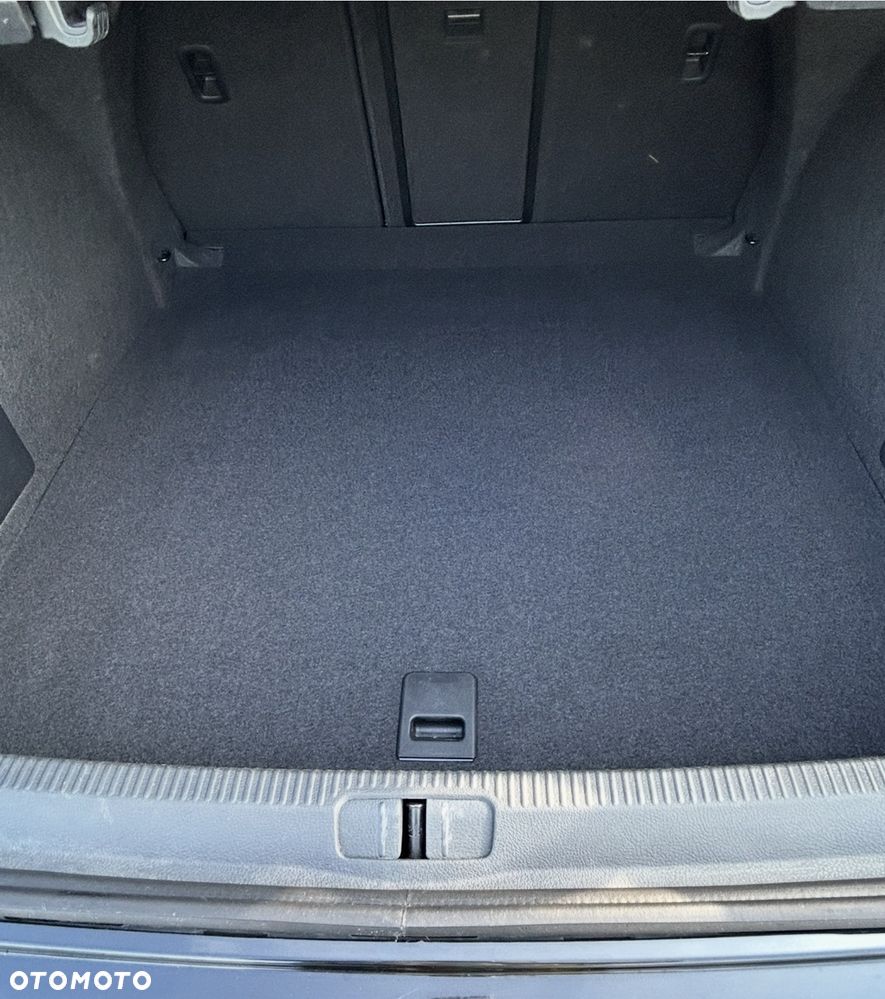 Volkswagen Passat 2.0 TDI Comfortline DSG - 22