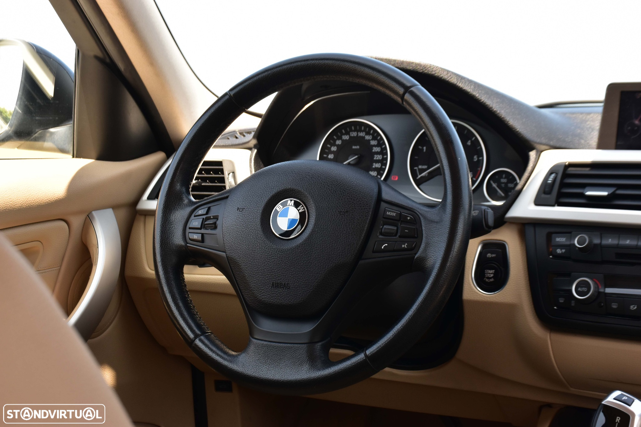 BMW 318 d Touring Auto Line Luxury - 17