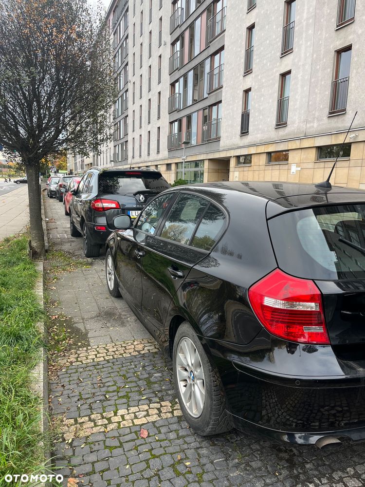 BMW Seria 1 116i - 3