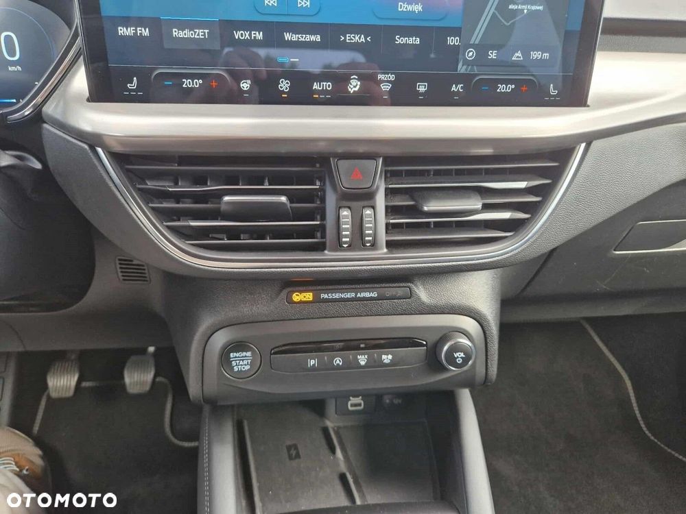 Ford Focus SW 1.0 EcoBoost mHEV Titanium X - 18