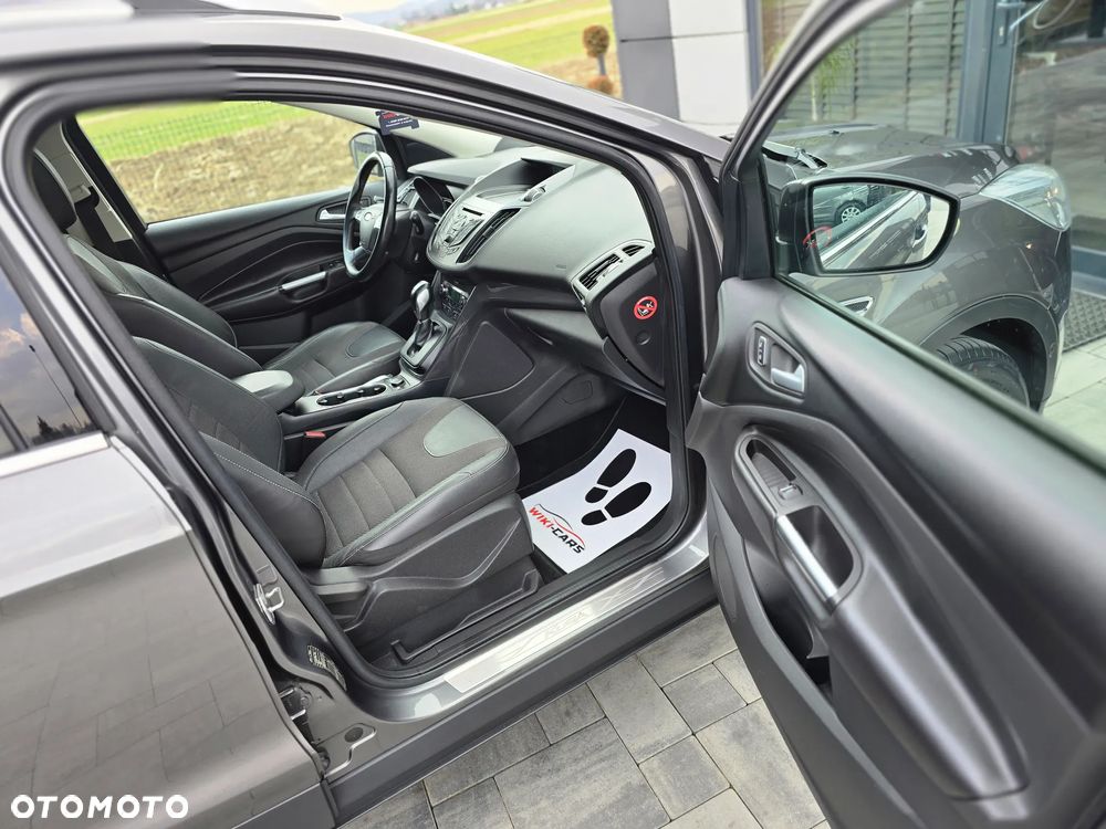 Ford Kuga 2.0 TDCi 4x4 Titanium - 19