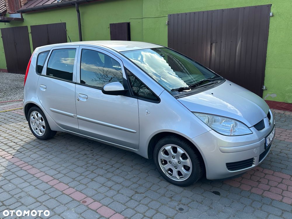 Mitsubishi Colt - 1