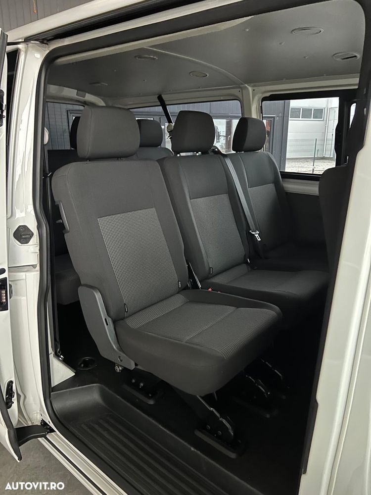 Volkswagen Transporter T6 DSG Lang - 7