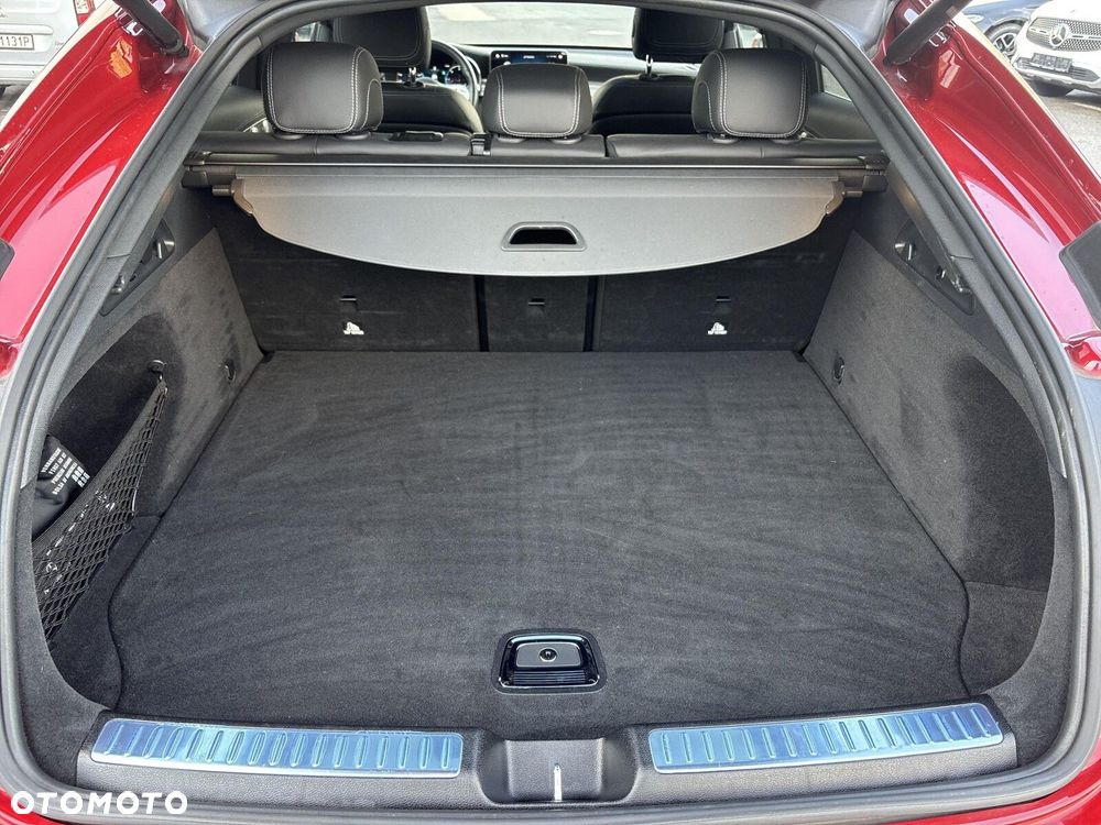 Mercedes-Benz GLC - 26