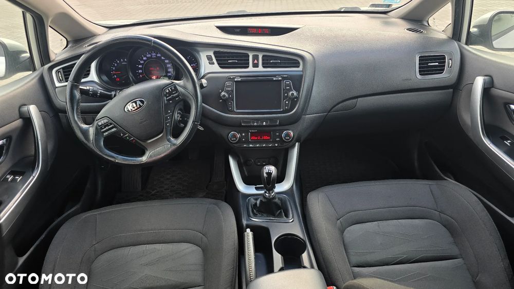 Kia Ceed 1.6 CRDi L - 15