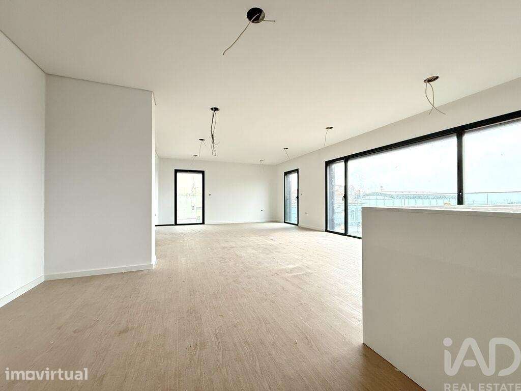 Apartamento T3 em Esgueira de 147,00 m2 - Grande imagem: 2/15