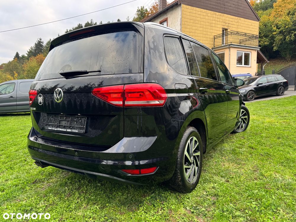 Volkswagen Touran 2.0 TDI SCR DSG Join - 8