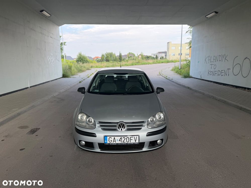 Volkswagen Golf 1.6 Sportline - 2