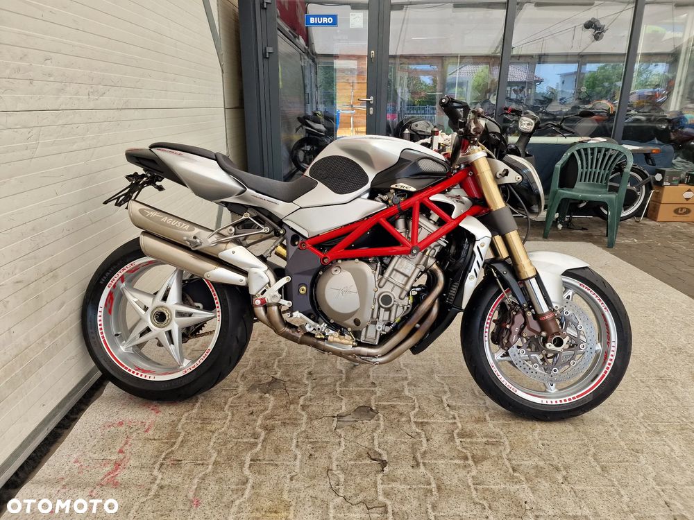 MV AGUSTA Brutale - 8