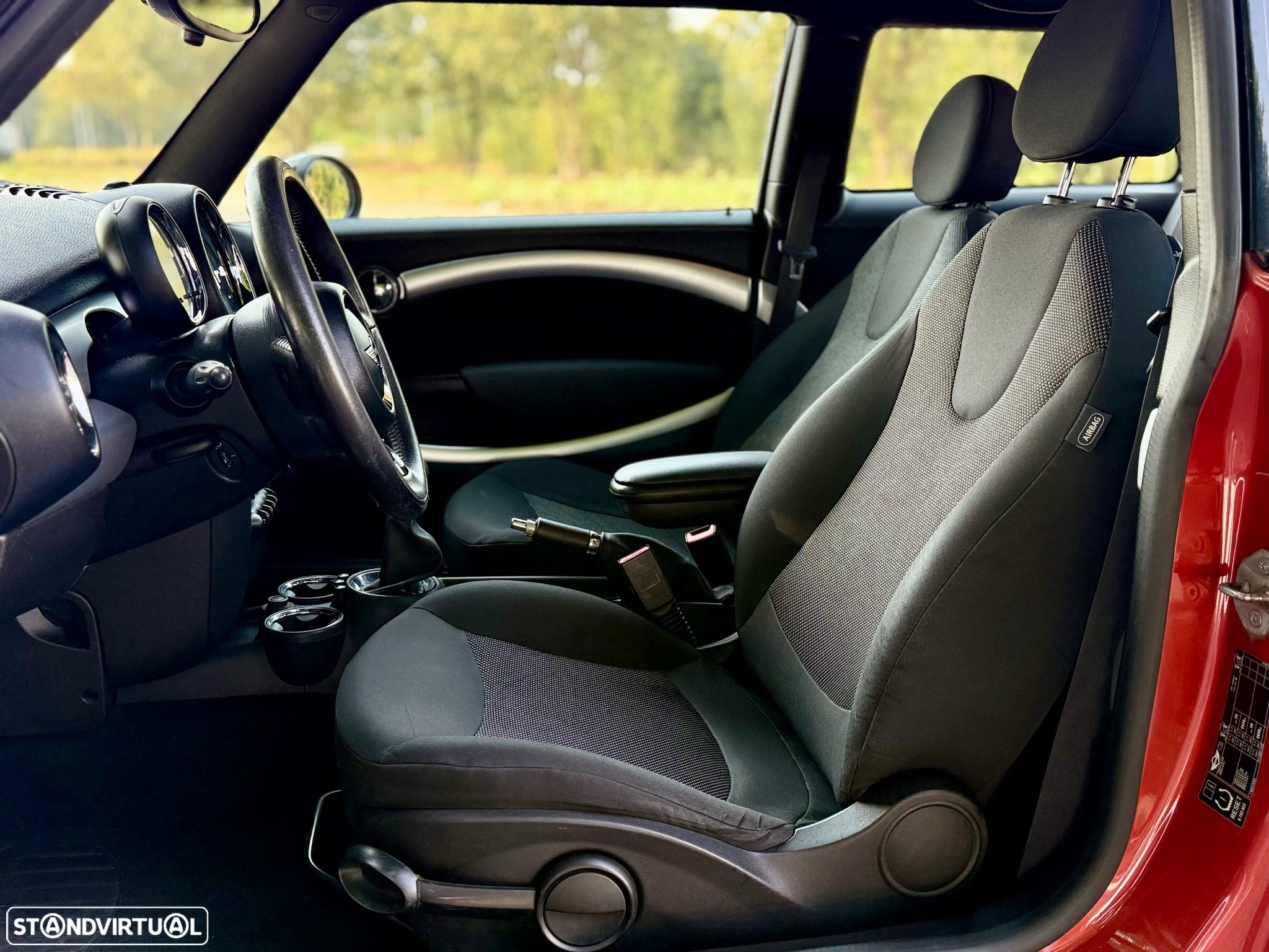 MINI 3 Portas Cooper D - 11