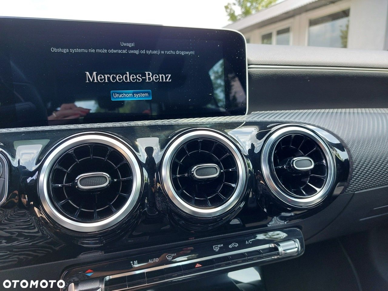 Mercedes-Benz CLA - 25
