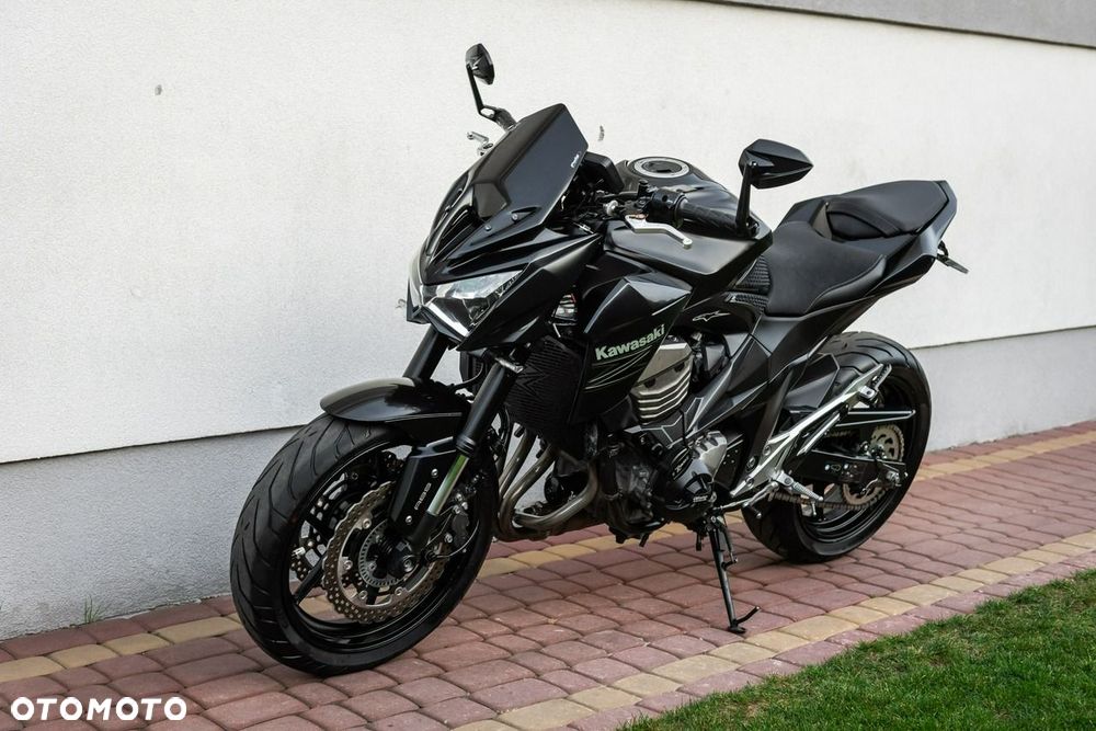Kawasaki Z - 6