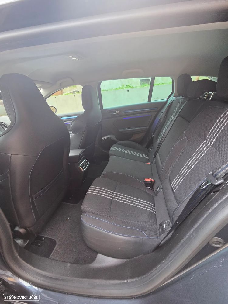 Renault Mégane Sport Tourer 1.6 dCi GT Line - 12